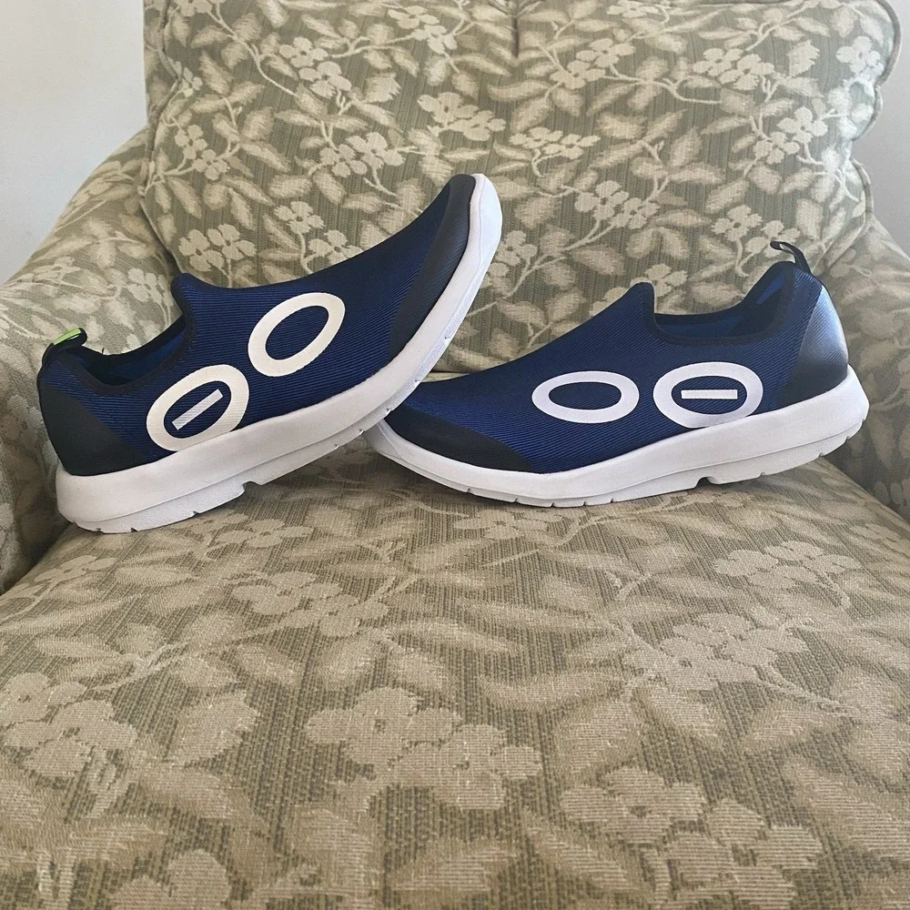 OOFOS OOmg Sport Low Mens Recovery‎ Comfort Shoes Navy Blue White US 10